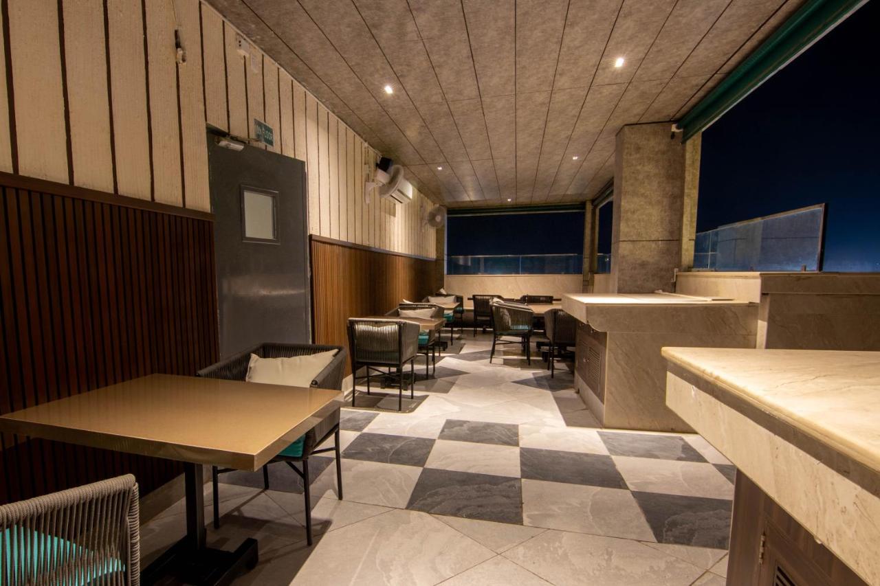 Hotel Bay Laurel Retreat ファリーダーバード エクステリア 写真