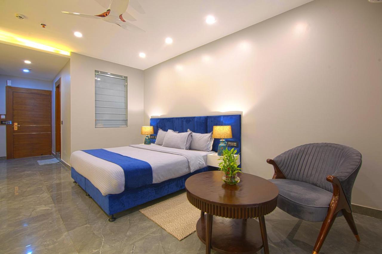 Hotel Bay Laurel Retreat ファリーダーバード エクステリア 写真
