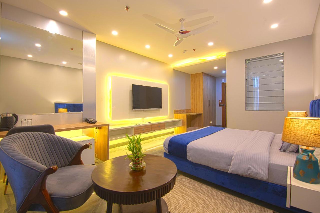 Hotel Bay Laurel Retreat ファリーダーバード エクステリア 写真